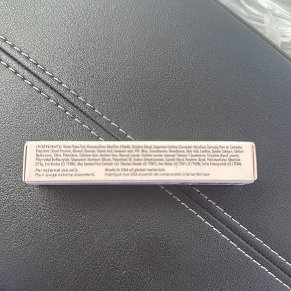 NWT Glossier 🎀 Boy Brow Eyebrow Gel Pomade Black Noir in Box - Picture 6 of 6